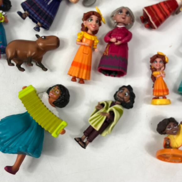 Disney Encanto Mini Character Figurines Lot of 27 Mixed Styles 1.5–3" Loose Toys - Picture 8 of 16